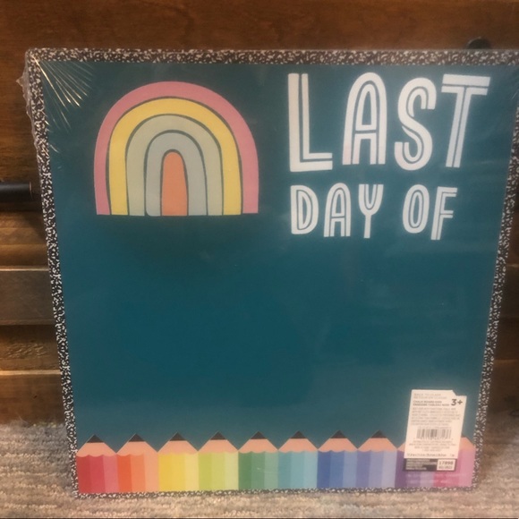 Reusable school year chalkboard - Picture 2 of 2